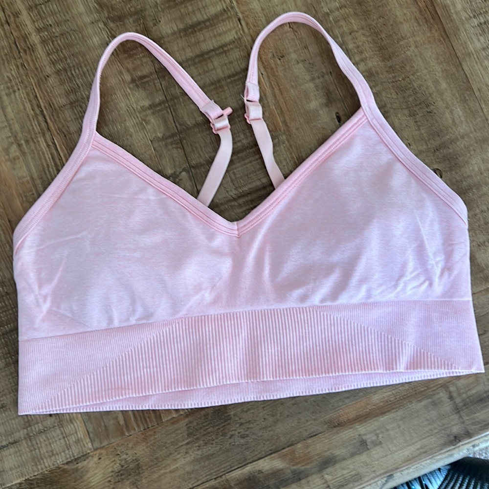 Lululemon ebb to street bra light support c/d cup size 10